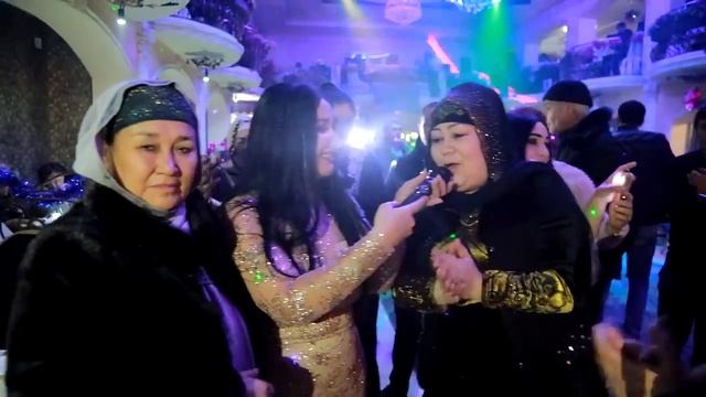 Feruza Jumaniyozova Худжанд! (Весь зал танцует) смотреть онлайн