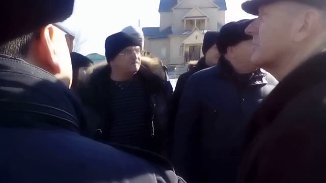 Губернатор Александр Карлин критикует строителей в Быстром Истоке смотреть онлайн