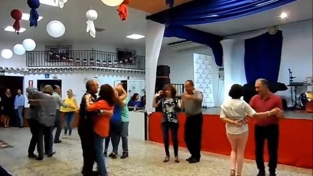 Международная ярмарка (ч.6), французские танцы, Фуэнхирола, Испания, 1 мая 2015 г смотреть онлайн