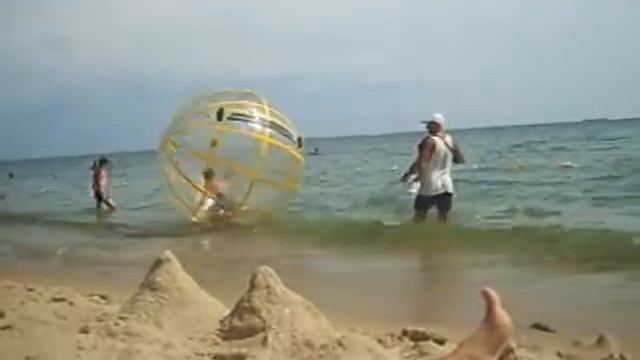 Водный зорб на море смотреть онлайн