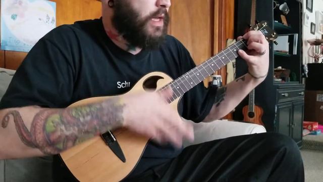Desperado - Baritone Ukulele