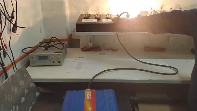 Alarma de un inversor de voltaje смотреть онлайн