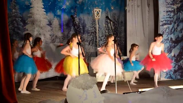 Хореографическая группа "Мечта" - "Кукарелла" смотреть онлайн