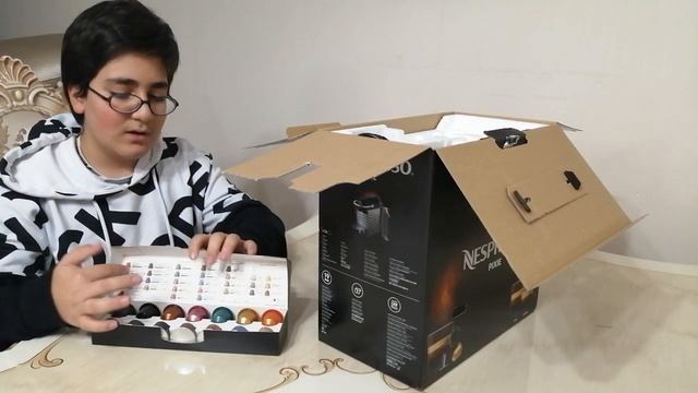 Nespresso c61 pixie titan kutu açılışı смотреть онлайн