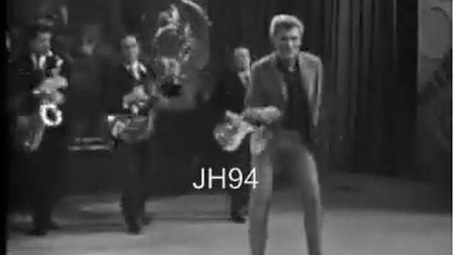 Johnny Hallyday Quand je l'ai vue devant moi смотреть онлайн