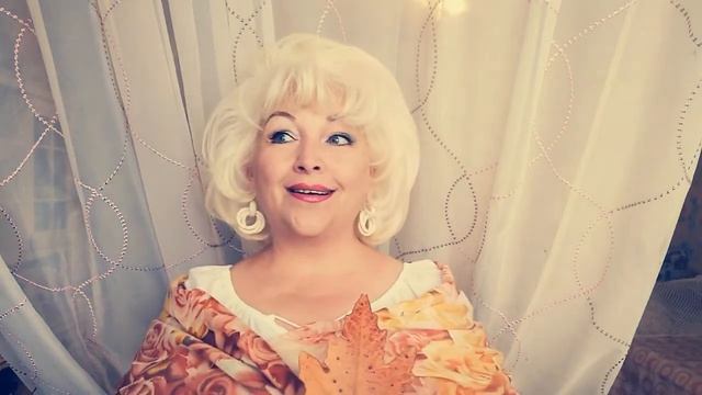 Поэтические тетради. Осенний стихопад. #осень #лирикаобосени #поэзияосени #осеньвстихах #обосени смотреть онлайн