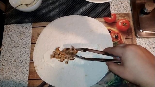 КАК СДЕЛАТЬ ШАУРМУ ДОМА |ШАУРМА ДОМА| Шаурма в домашних условиях| Домашняя ШАУРМА. РЕЦЕПТ. смотреть онлайн