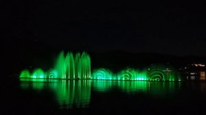 поющие фонтаны