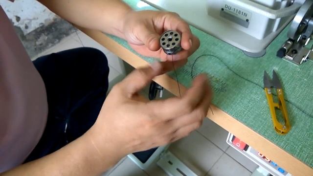 a06-縫紉機 JUKI(DU-1181N)：梭子 смотреть онлайн