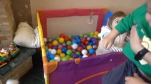 VLOG Мы подарили свой диван. Кирюша и Алиса.