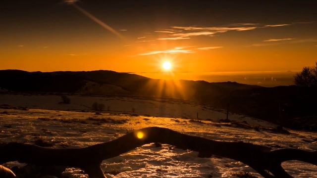 Relaxing Music Piano Sleep смотреть онлайн