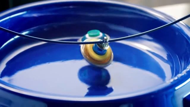 Обзор Блейды Auldey Infinity Nado Action Series1