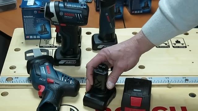 Аккумулятор Bosch GBA 10,8 V 4,0 Ah O-B Professional смотреть онлайн