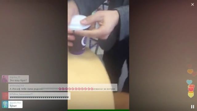 Певица Валерия удивила посетителей автозаправки / Перископ Шульгиной 2016 на TopPeriscope.Ru