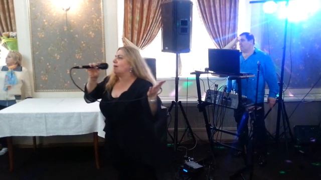 АННА АНГЕЛ ЭДИЛЯН-- СВЕЧА ГОРЕЛА НА СТОЛЕ В Даиси на Талалихина