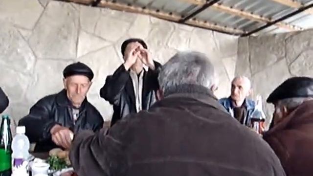 играет на дудке смотреть онлайн