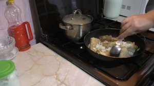 Рыба в сметане с луком.  Рецепт просто супер!