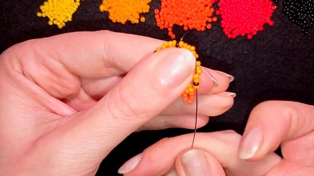 Fire Flowers Beaded Earrings - Tutorial. How to make flowers earrings? смотреть онлайн