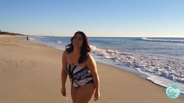 Curvy by Capriosca Swimwear - Beautiful Butterfly Flouncy Bandeau Plus Size Swimsuit смотреть онлайн