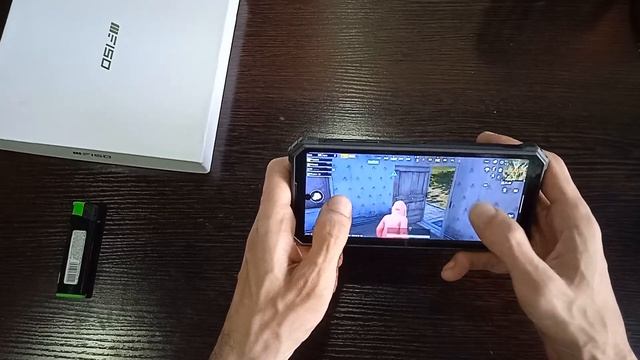 Обзор защищенного смартфона IiiF150 R2022