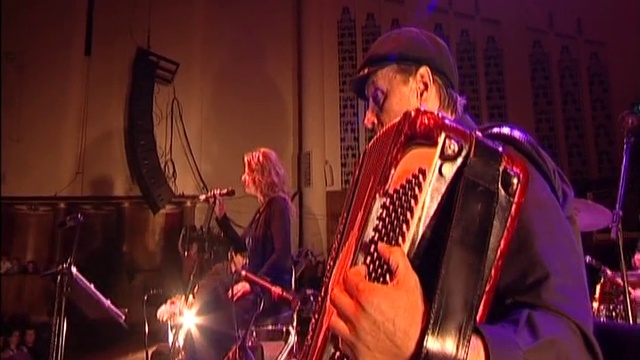 Cowboy Junkies - Helpless смотреть онлайн