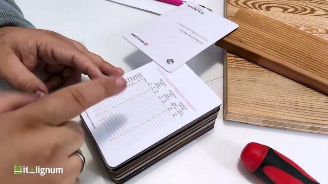 UNBOXING - Ventaglio Decori Melaminici Swiss Krono.