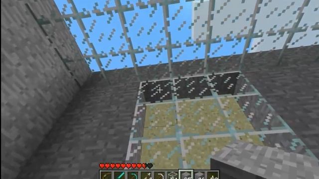 Minecraft MindCrack - S2E207 - Gravel Pyramids and Creepers смотреть онлайн