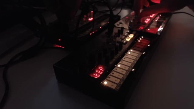 KORG Volca trio (Volca Beats, Volca Bass, Volca Keys) techno improvisation смотреть онлайн