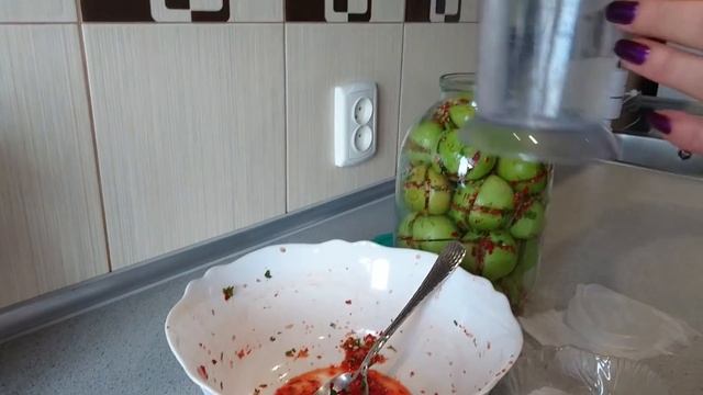 ЗЕЛЕНЫЕ ПОМИДОРЫ ХОЛОДНОГО ПОСОЛА / зима / salted green tomatoes / смотреть онлайн