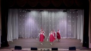 Творческий коллектив «Илья Муромец» с танцем «Русское раздолье»