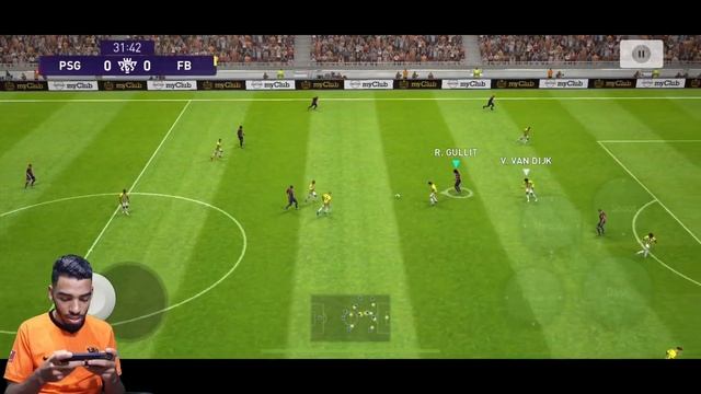 Playing PES on the IPHONE 12 PRO MAX ? смотреть онлайн