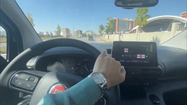 Yeni Doblo’yu Kullandım! | Eskiyi Ver Yeniyi Götür? | Otomobil Hissiyatı Var Mı? | TEST #doblo смотреть онлайн