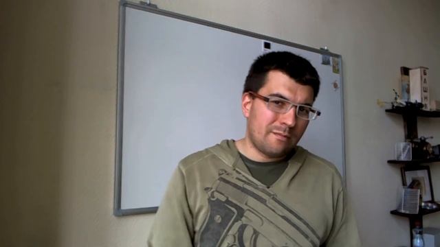 Сколько ПАР ОЧКОВ должен иметь плохо видящий человек? смотреть онлайн