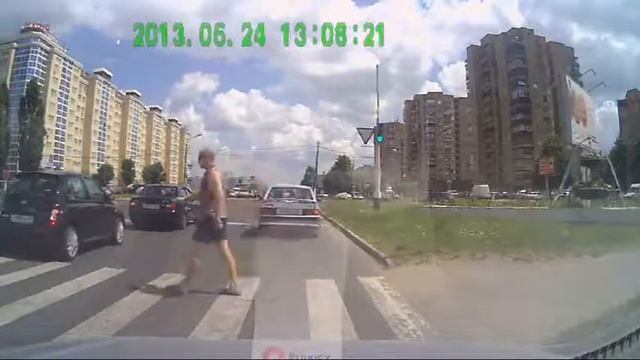 Рак подмышек или всем сраться при виде меня (+ удачная озвучка) смотреть онлайн