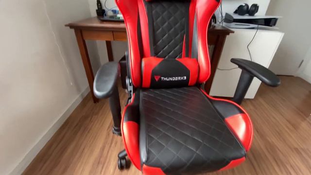 + de 1 ANO de USO da Cadeira Gamer THUNDERX3 TGC12, valeu a pena? смотреть онлайн