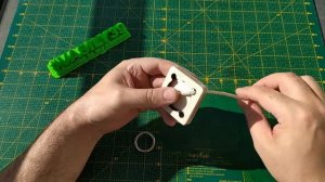 Головоломка из фанеры 4мм за 3 минуты. Лазерная резка.