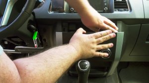 Снять центральную консоль на УАЗ Патриот 2017 года