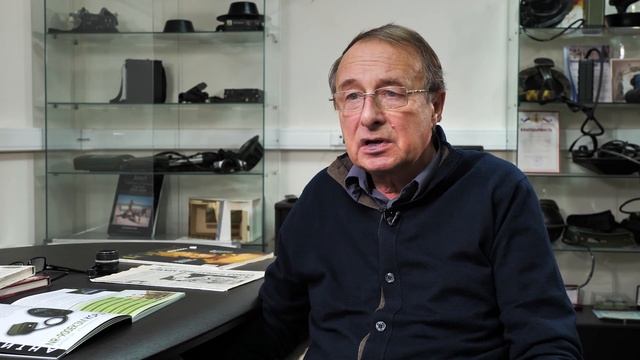 Эволюция прослушки: Как в СССР прослушивали американцев / Лекция STT Group смотреть онлайн