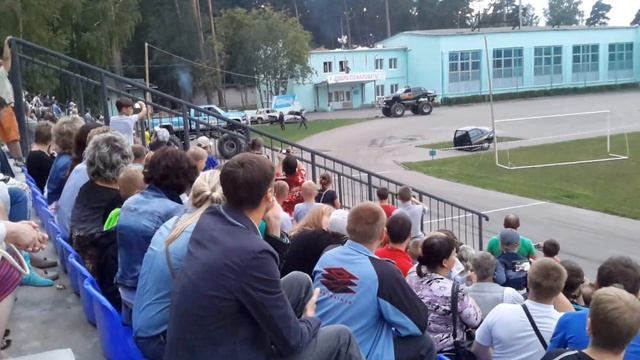 Московский театр каскадеров в Кинешме смотреть онлайн