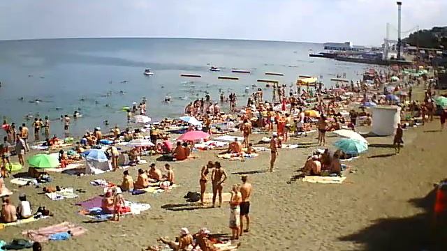 Вебкамера "Центральный пляж". Запись 24.07.2016 16:00:02 смотреть онлайн