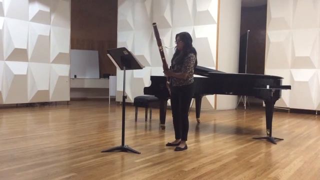 Maura González García. Fantasía Op.86 para fagot sólo. Malcolm Arnold. смотреть онлайн