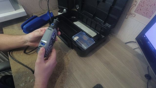 Dremel 3000 , и небольшое сравнение с HAMMER смотреть онлайн