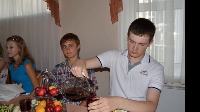 Выпускной 9 А смотреть онлайн