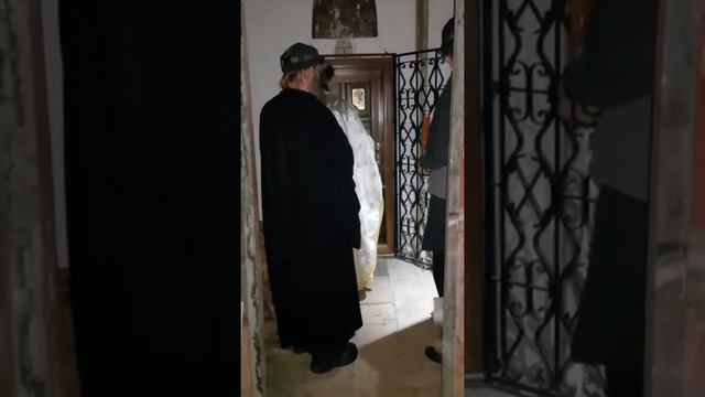 19.04.2020. Святая Пасха в Кельи Спиридона Тримифунтскоо на Святой горе Афон смотреть онлайн