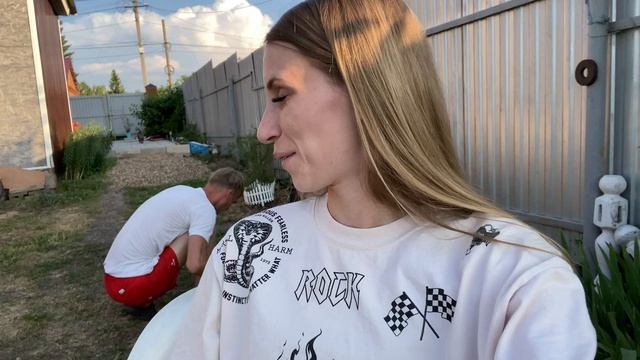 VLOG: Нарастила ресницы / Жарим шашлык / Разговоры с мужем / Прогулка всей FAMILY в парке / Влог смотреть онлайн