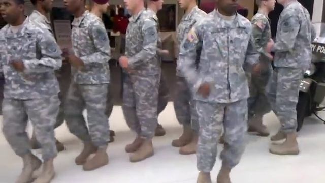 82nd Airborne All American Chorus смотреть онлайн