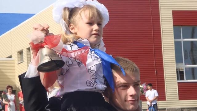 Учительница первая моя! Наша Уважаемая Петросова Роза Александровна ! смотреть онлайн