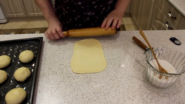 Булочки из французского теста БРИЗЕ смотреть онлайн