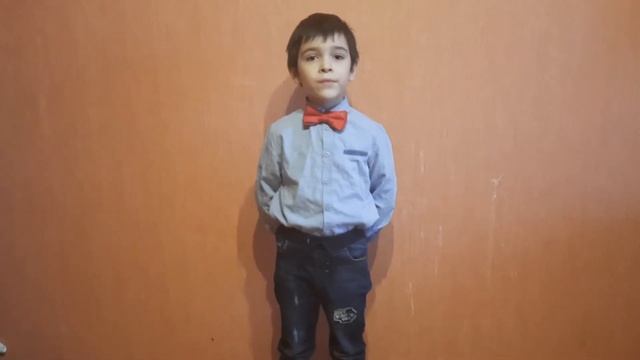 Арсений Дюков, Бабушка #Стихотворение#Про# бабушку#Т.#Бокова#читает# Арсений#Дюков смотреть онлайн