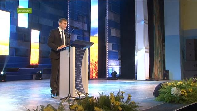 Семеро жителей Хакасии получили машины в подарок